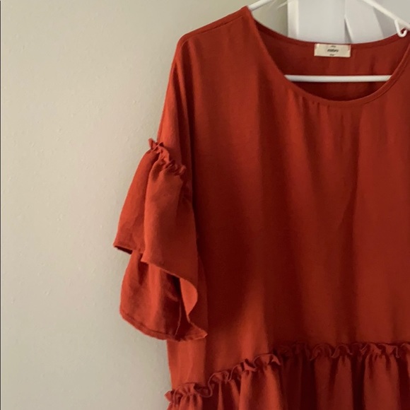 Ruffle top - Picture 2 of 3